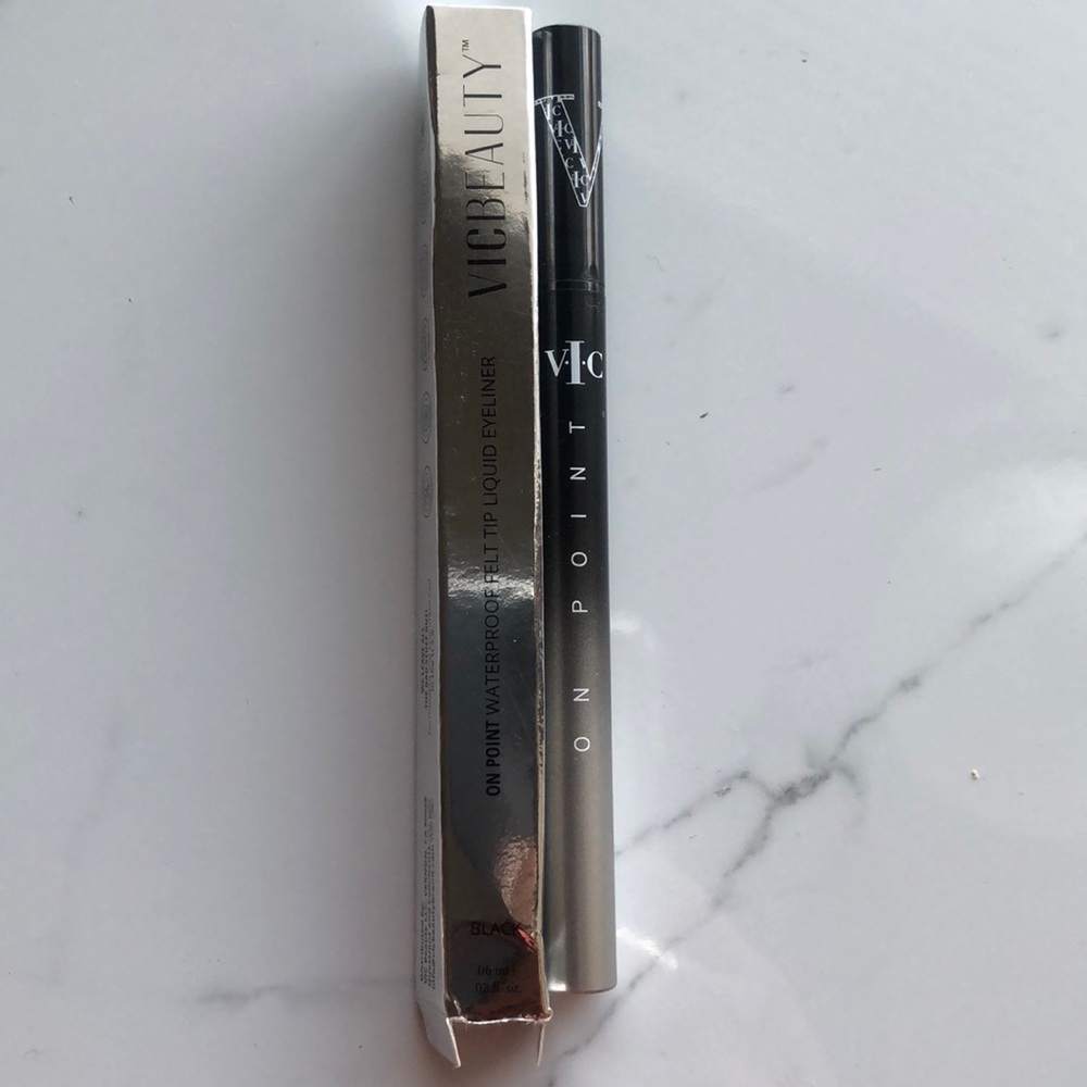 NEW VIC Beauty liquid liner